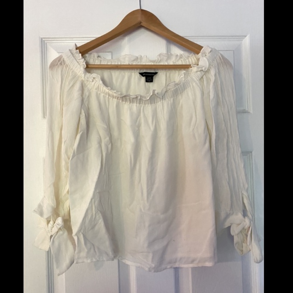 American Eagle top
